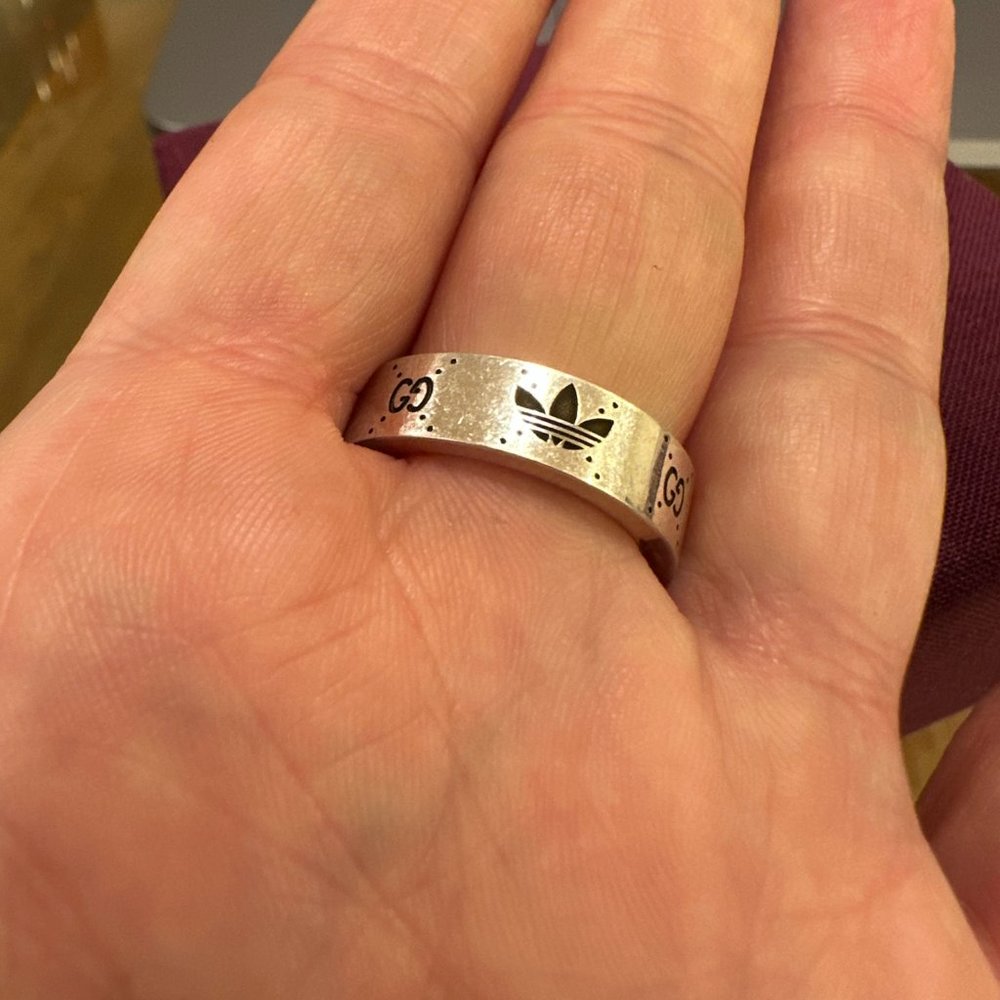 Gucci x Adidas Engraved Silver Ring NEW IN BOX - Picture 2 of 11